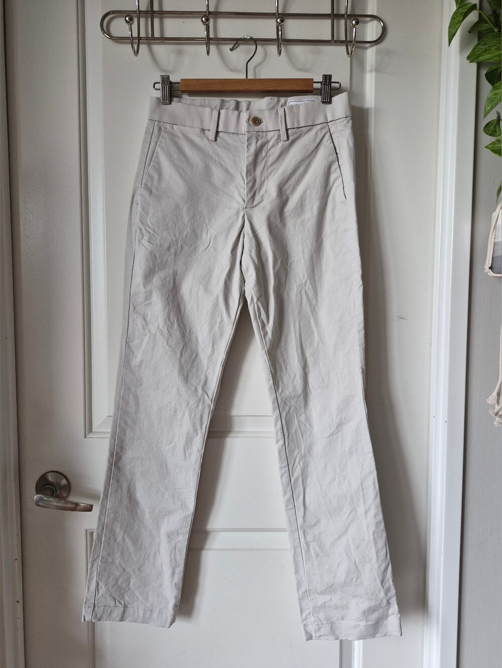 GAP Men’s Straight-Leg Pants – 28x30 🤍